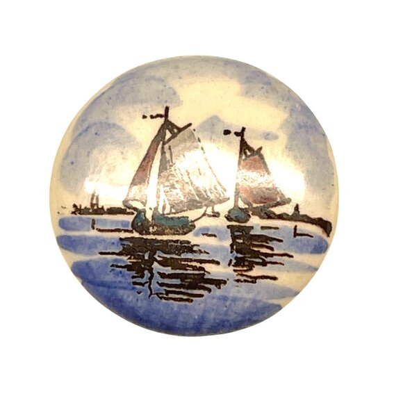Vintage Hand-Painted Sailing Ship Brooch Pin - Picture 2 of 4